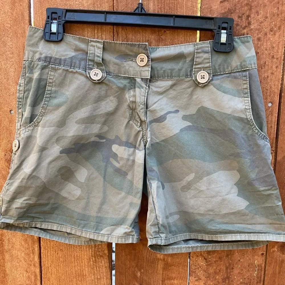 Forever 21‎ Camouflage Shorts